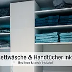 Fewo-riegel - Allgaeu Nah An A7 & Legoland, Wlan, Kueche & Parkplatz Direkt Am Haus Lägenhet *